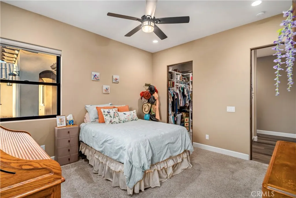 40158 25th St W, Palmdale, California 93551 home-pic-44